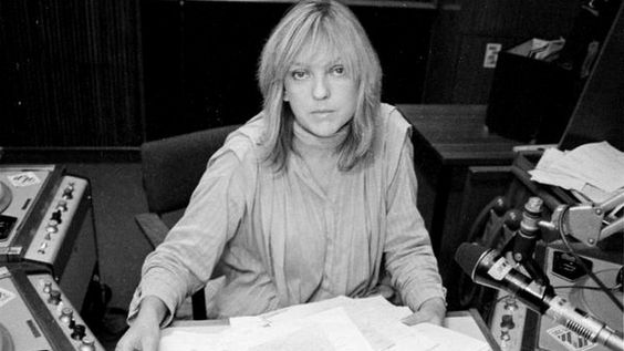 Annie Nightingale -