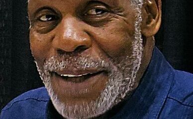 DANNY GLOVER